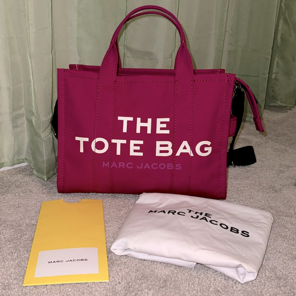 Marc Jacobs Tote Bag- fuchsia